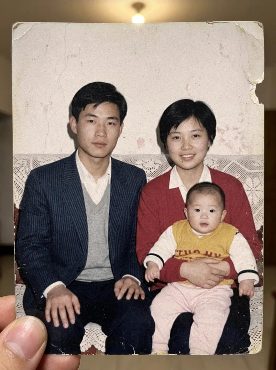 一家人颜值都高[赞][赞]