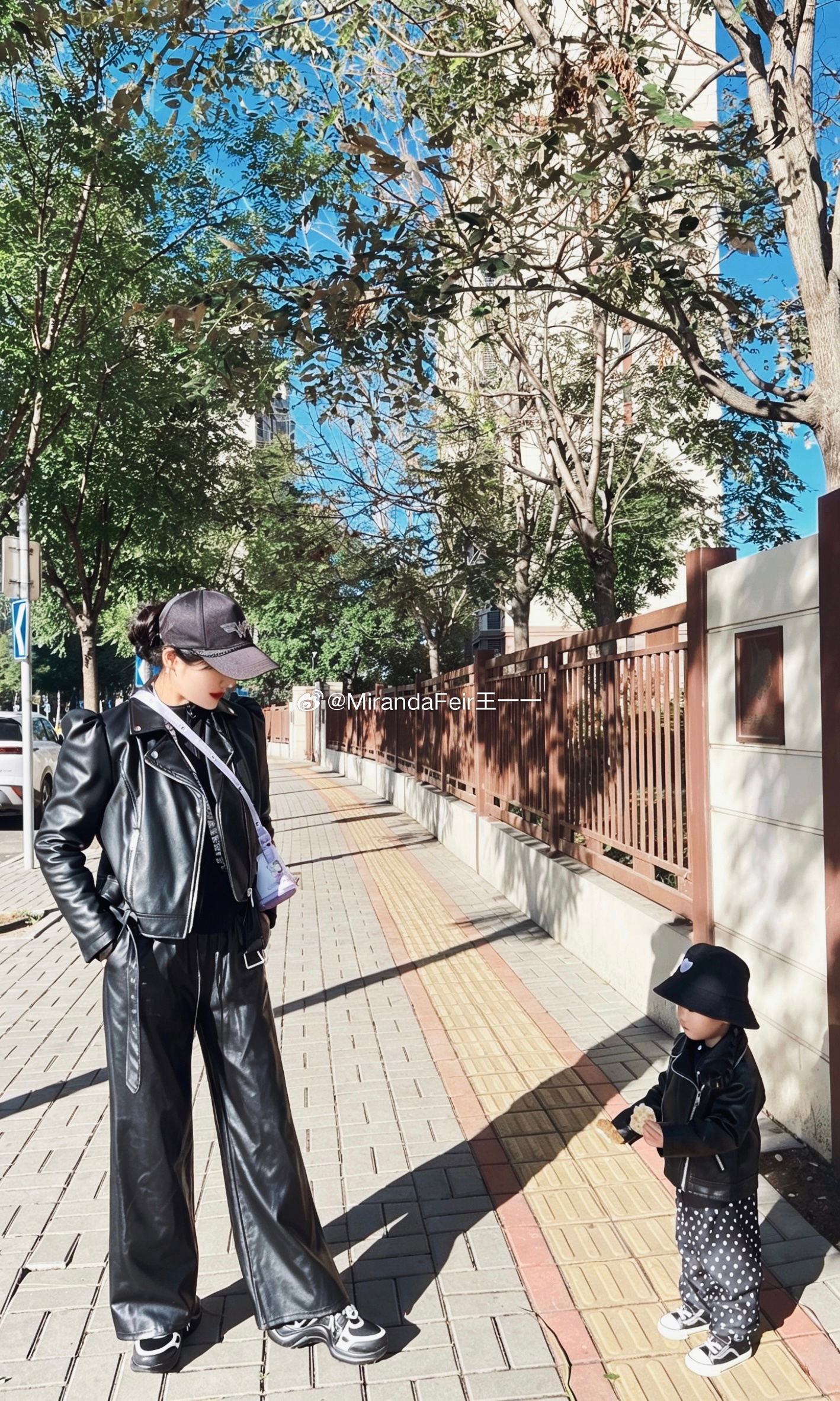 好消息，我来北京了[黄鸡大笑]坏消息，我离廊坊很近很近近近近[裂开]……  ​​