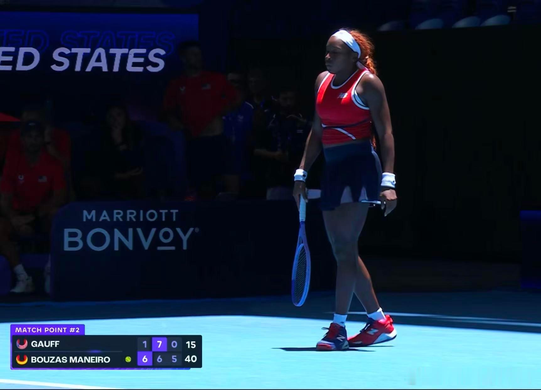 联合杯高芙爆冷输球 df女皇发出了14记双误…..联合杯美国和西班牙的对抗中，高