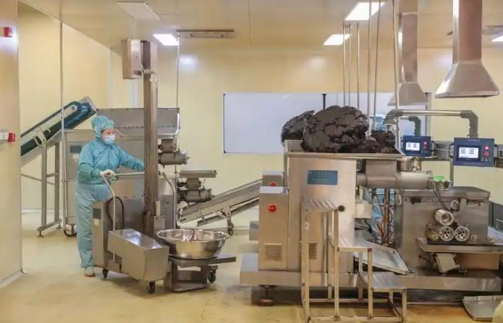 [浮云]这次中美谈判，如果破裂，特朗普可能下台！因为中国会断美国药品以及药品原料