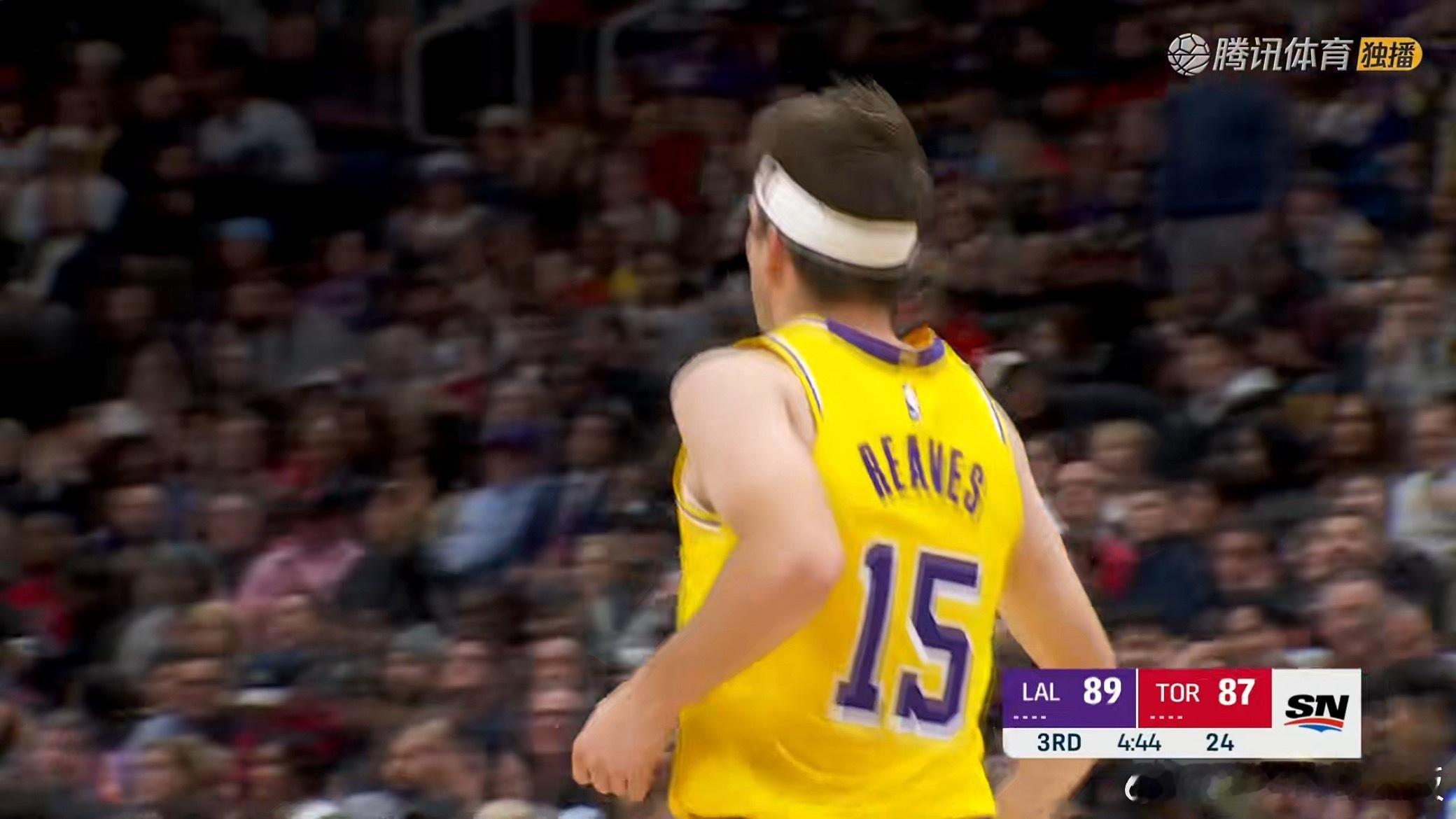 里皇！！连续两记超远三分🔥 