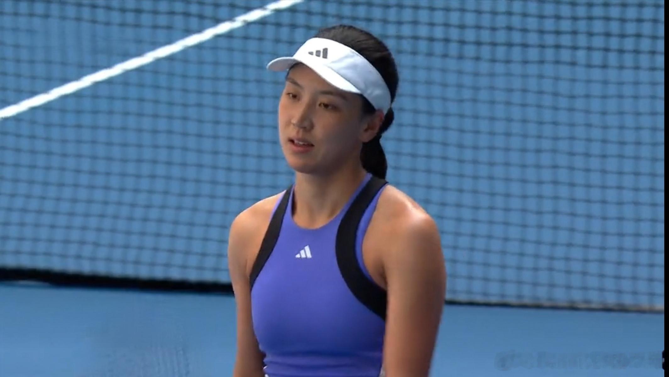 🔵WTA250布拉格女单半决赛进行中🇨🇳王欣瑜4-6🇨🇿诺斯科娃先丢一
