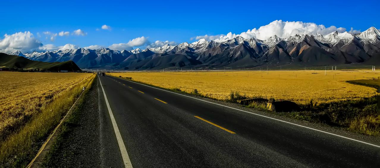 值得你投资的几件事儿
前几天一个小伙伴儿问：涔汐，我如何才能快速改变命运啊？我