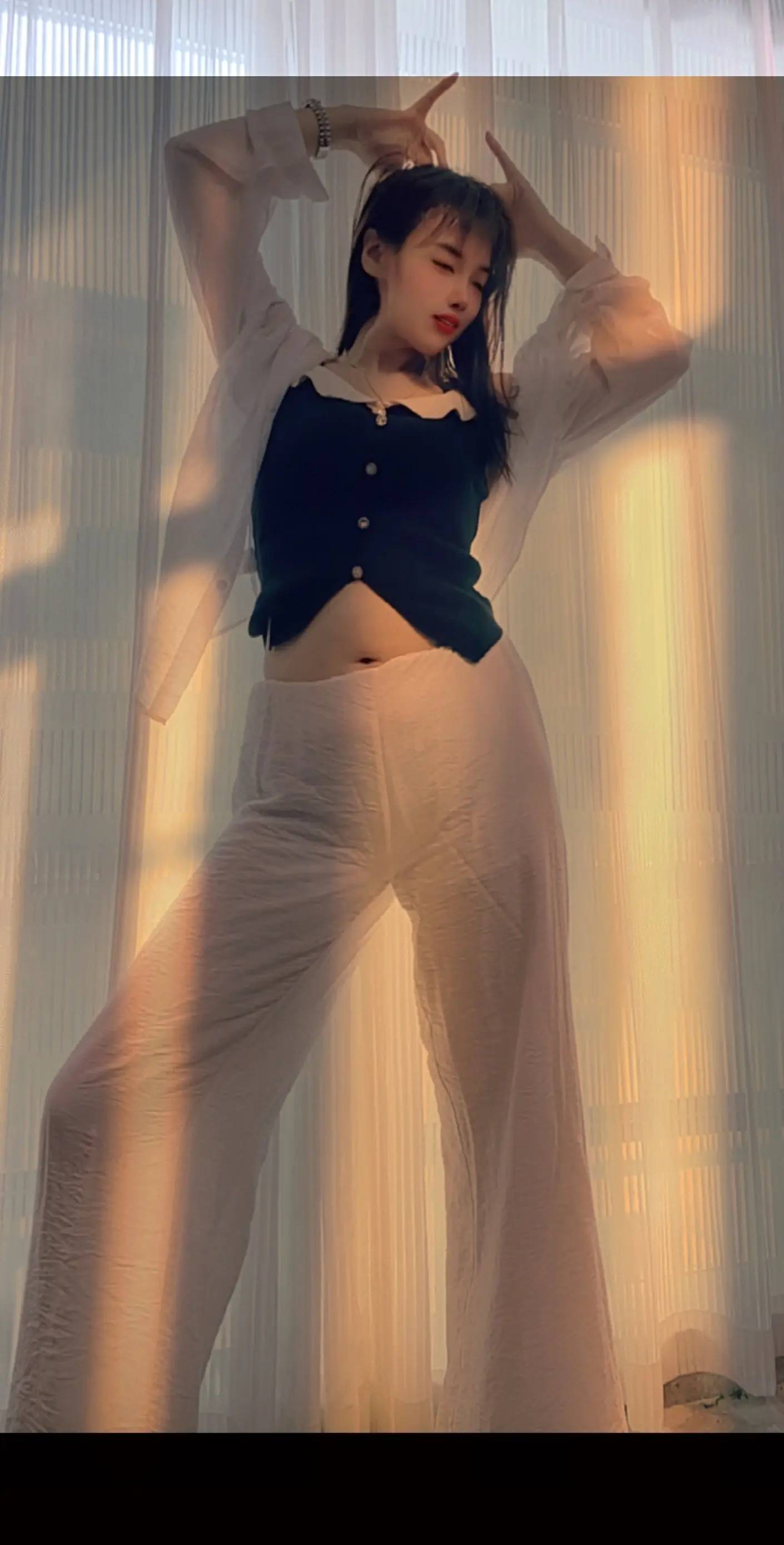 有一个新词叫拾起自己。意思是：简单自私的活着以自我为中心。以自己最优。...