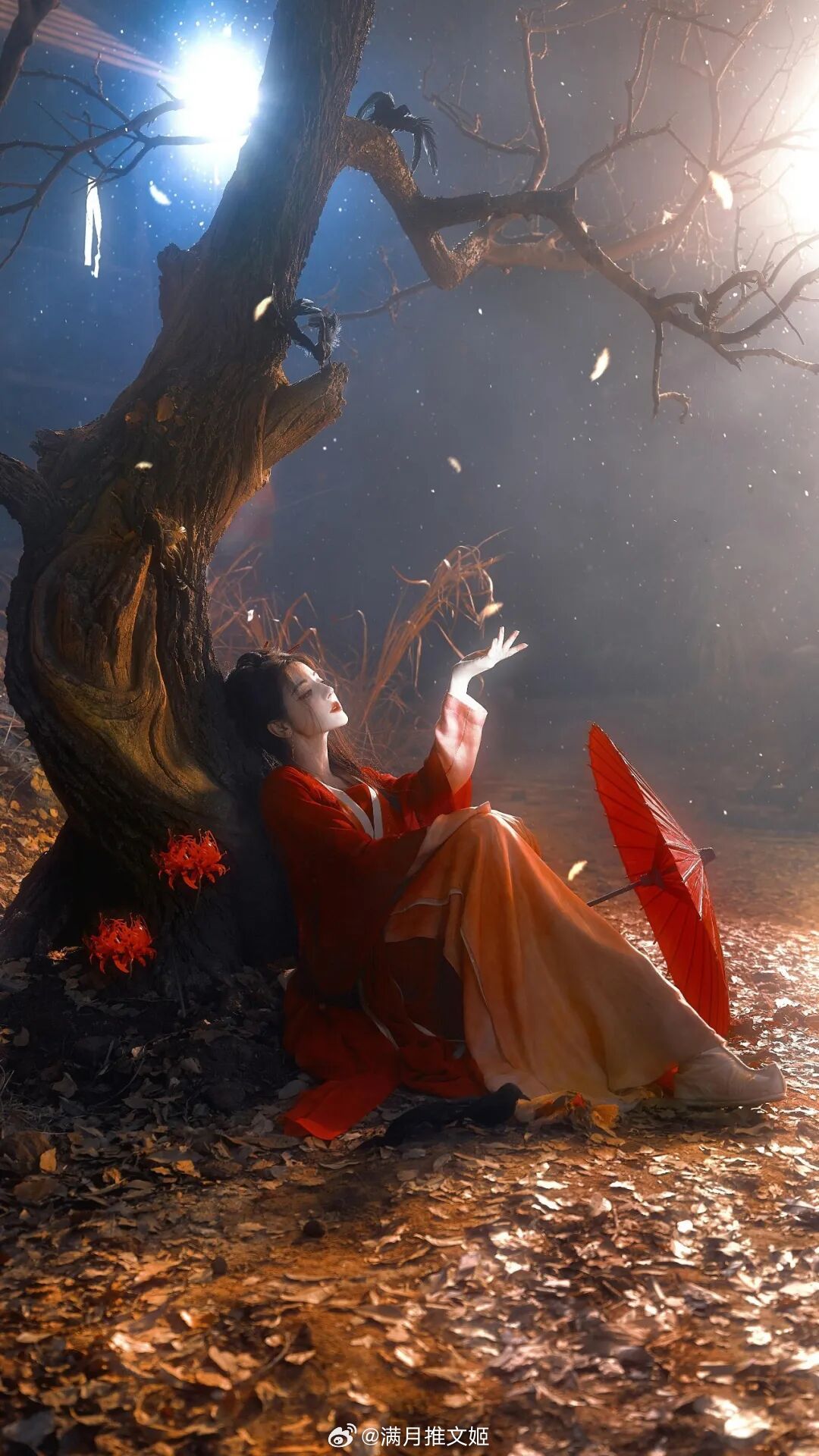 “你走后，我尝遍了世间滋味，才知你曾是我全部的感官。”——黎青燃《白日提灯 》早