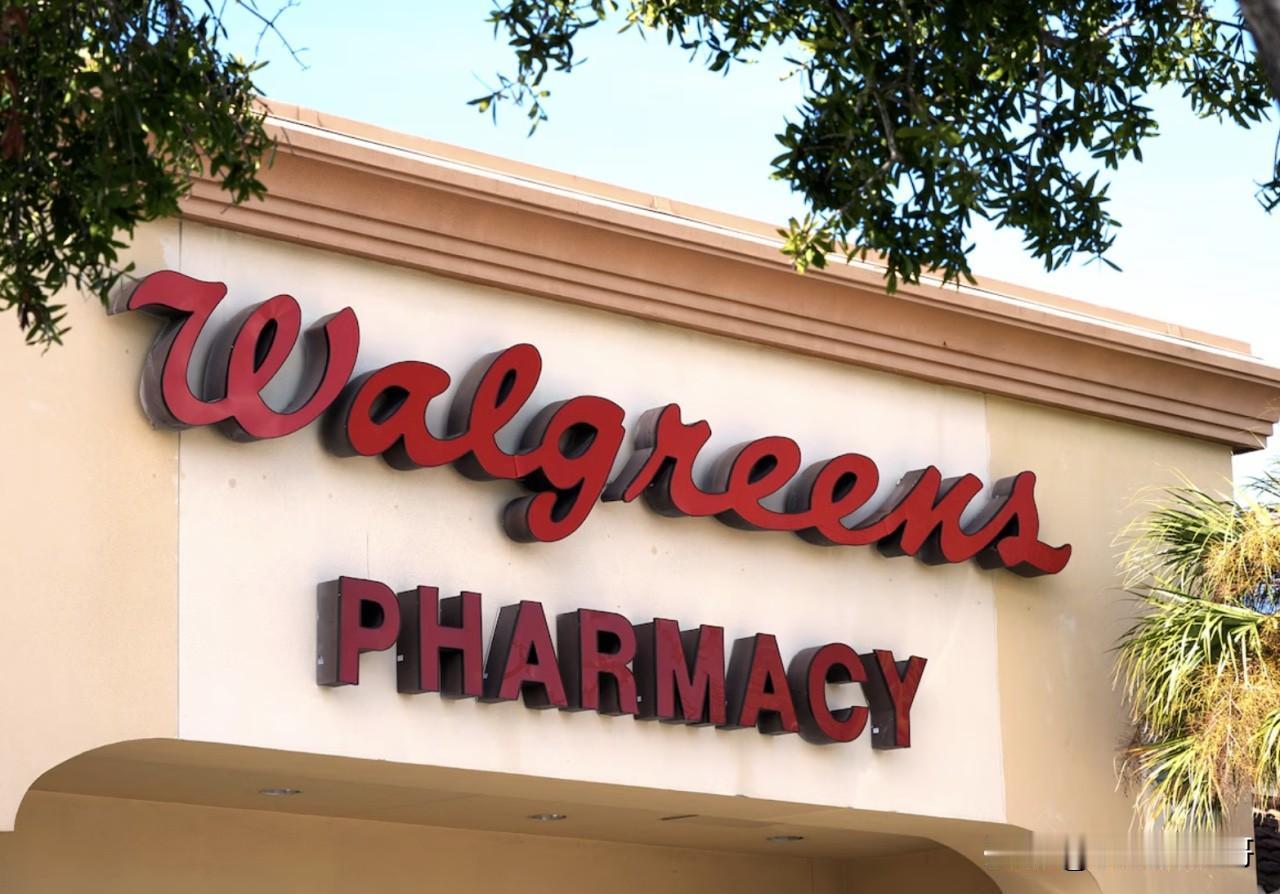 美国多家连锁店26年继续裁员关店

   近几年在美国随着互联网服务广泛应用，人