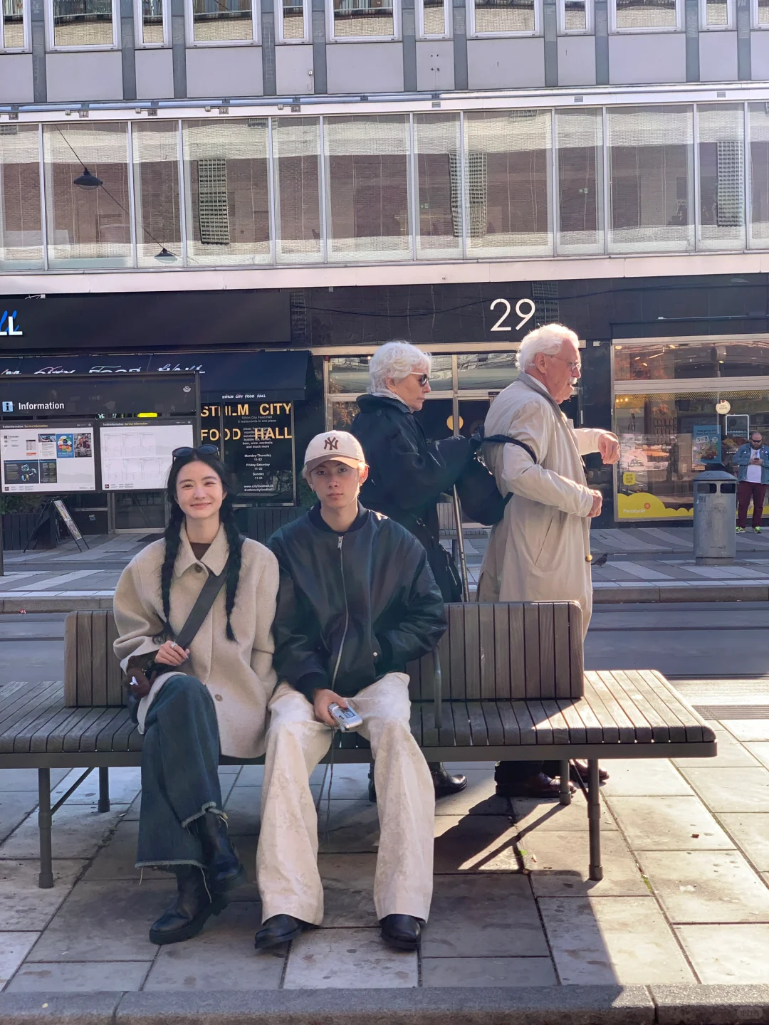 情侣穿搭右滑🇸🇪