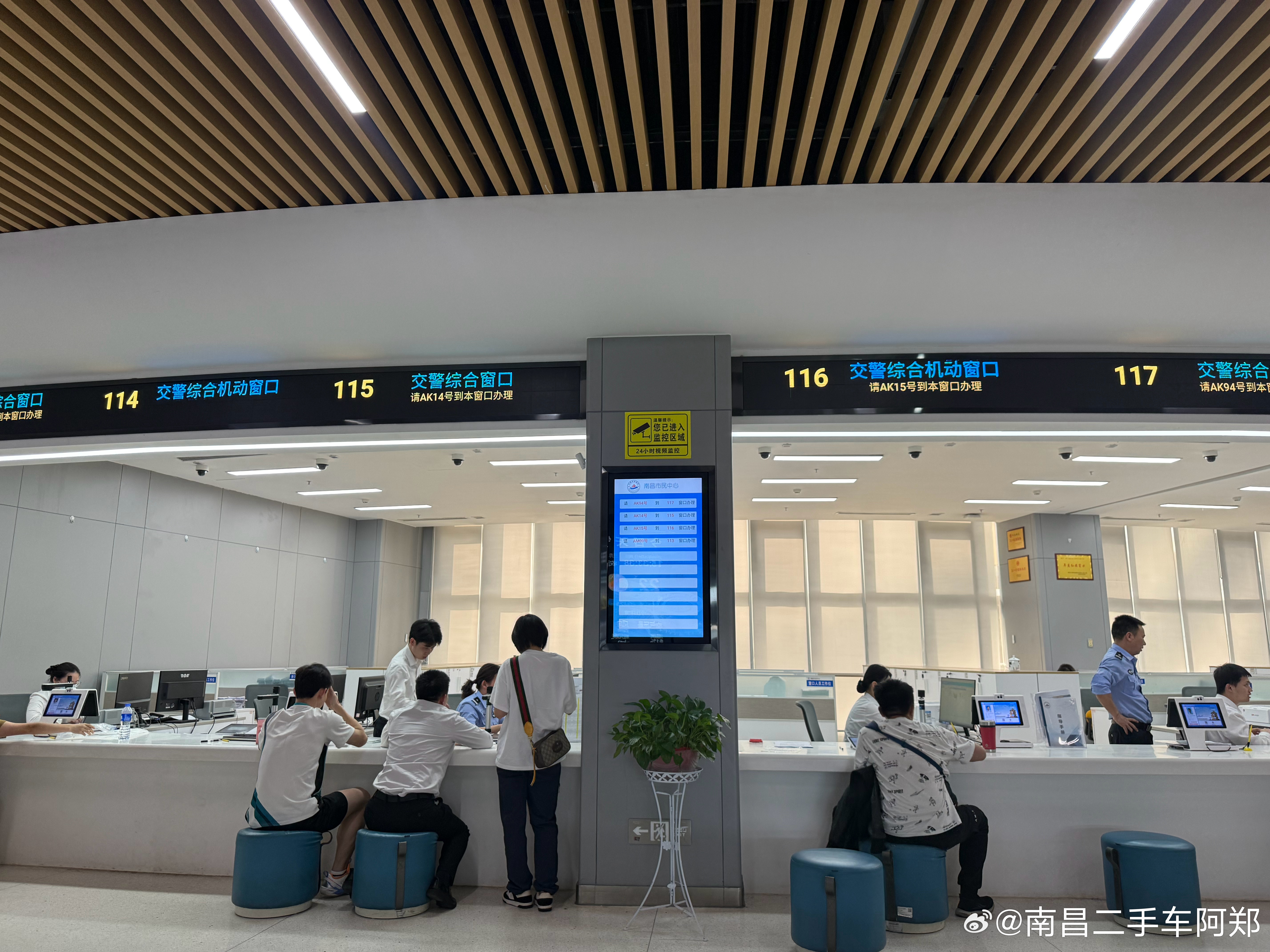 黑了天哦，现在在江西的我是不会开车的序列了48分也不够我扣了 