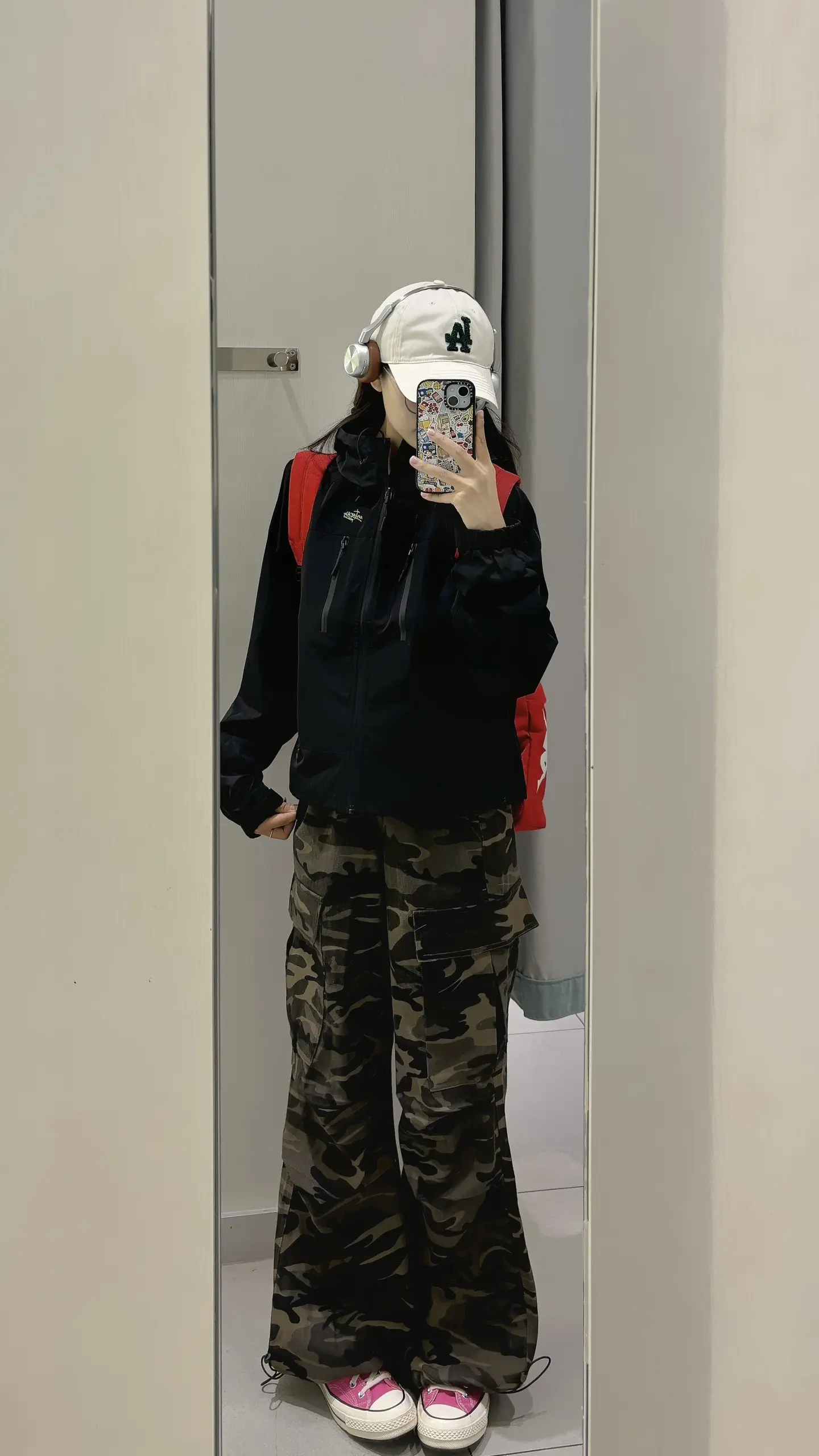 无论这个世界怎么苛刻 我都偏爱你