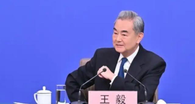 台湾不愿意“一国两制”，王毅外长曾对此回应，那就满足你们，从此以后台湾就只有一个