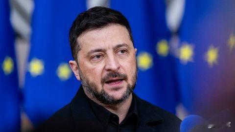 【泽连斯基谈领土问题：诚实的立场是，坚守我们目前所在的阵地】

12月20日 泽