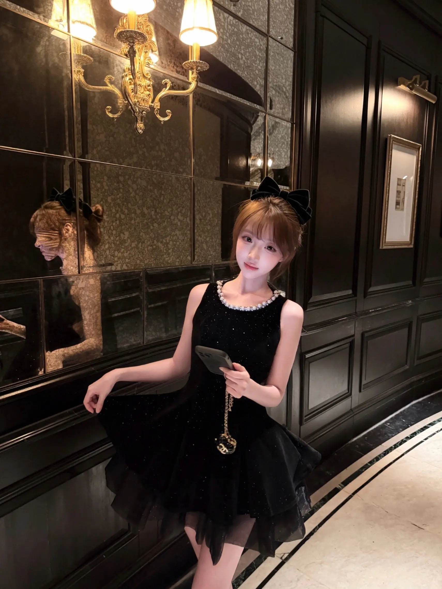 𝘽𝙡𝙖𝙘𝙠 𝘽𝙖𝙧𝙗𝙞𝙚.🖤ིྀ  已被成功洗脑