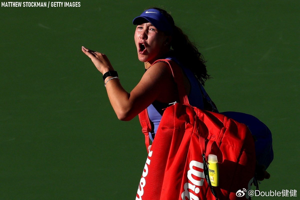 安德列娃谈情绪失控：“基本上，这是对我自己，然后对每个人。我的意思是，在输球之后