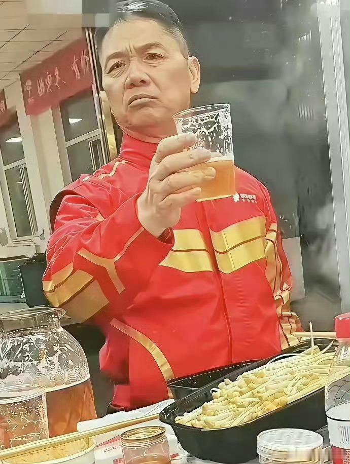 马云和刘强东，你们更羡慕谁的状态？ ​​​