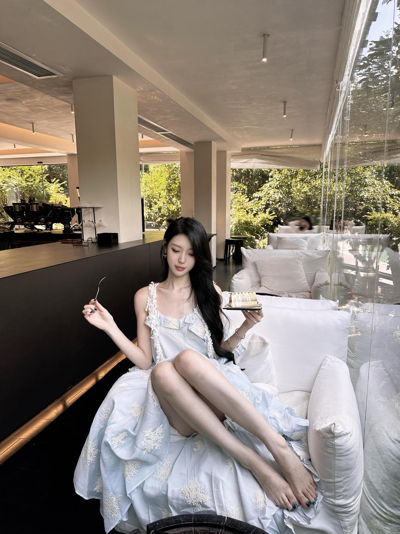 宝宝 吃蛋糕🍰～三水匕匕