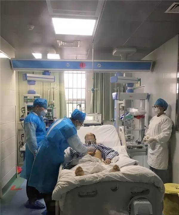 金钱再次打败亲情！北京，男子患肝癌已经是晚期，他放心不下妻女，在去世前3天，请朋