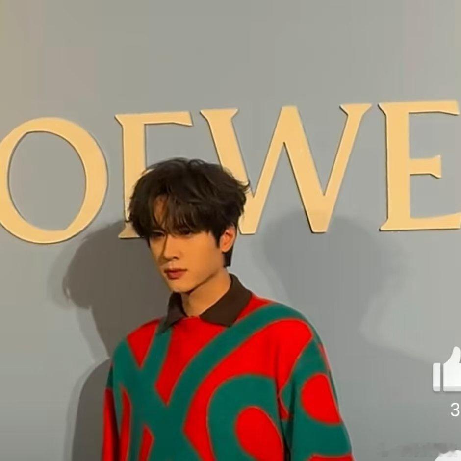 展轩被粉丝喊害羞展轩害羞了展轩被粉丝喊害羞，哈哈哈， 