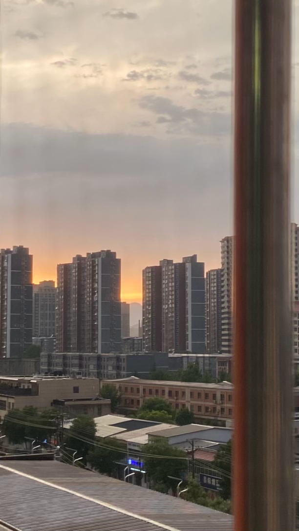 突然想到一句话人要是der 吃药都除不了根 
