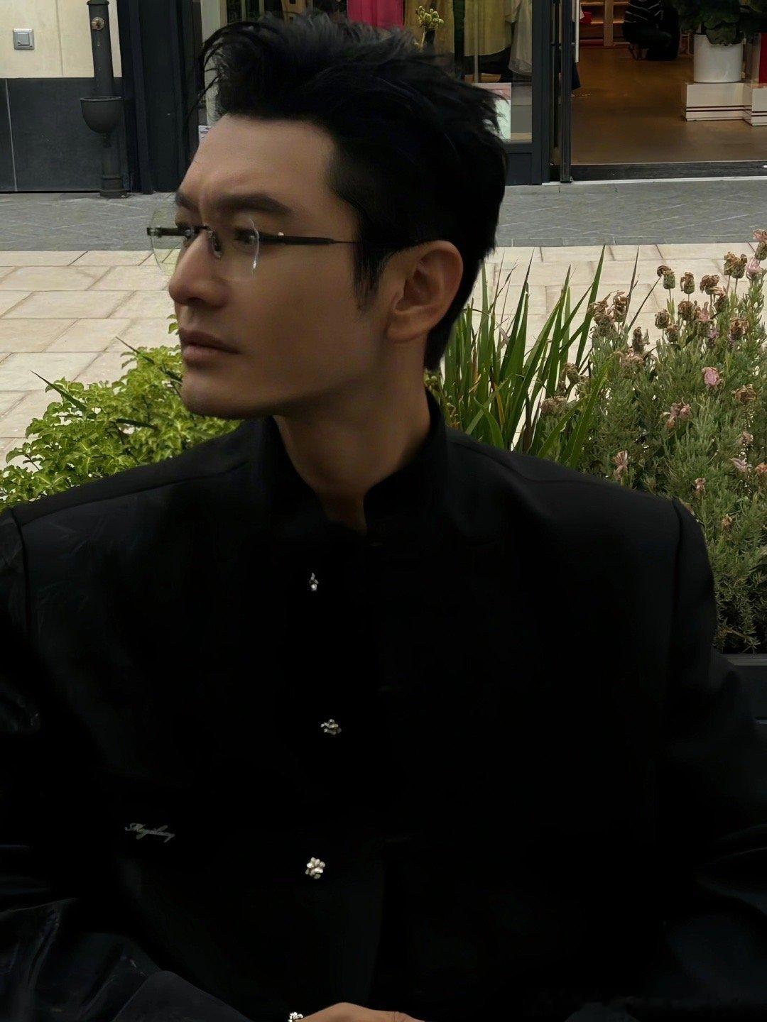 虞书欣给黄晓明拍出了人生照片 ​​​