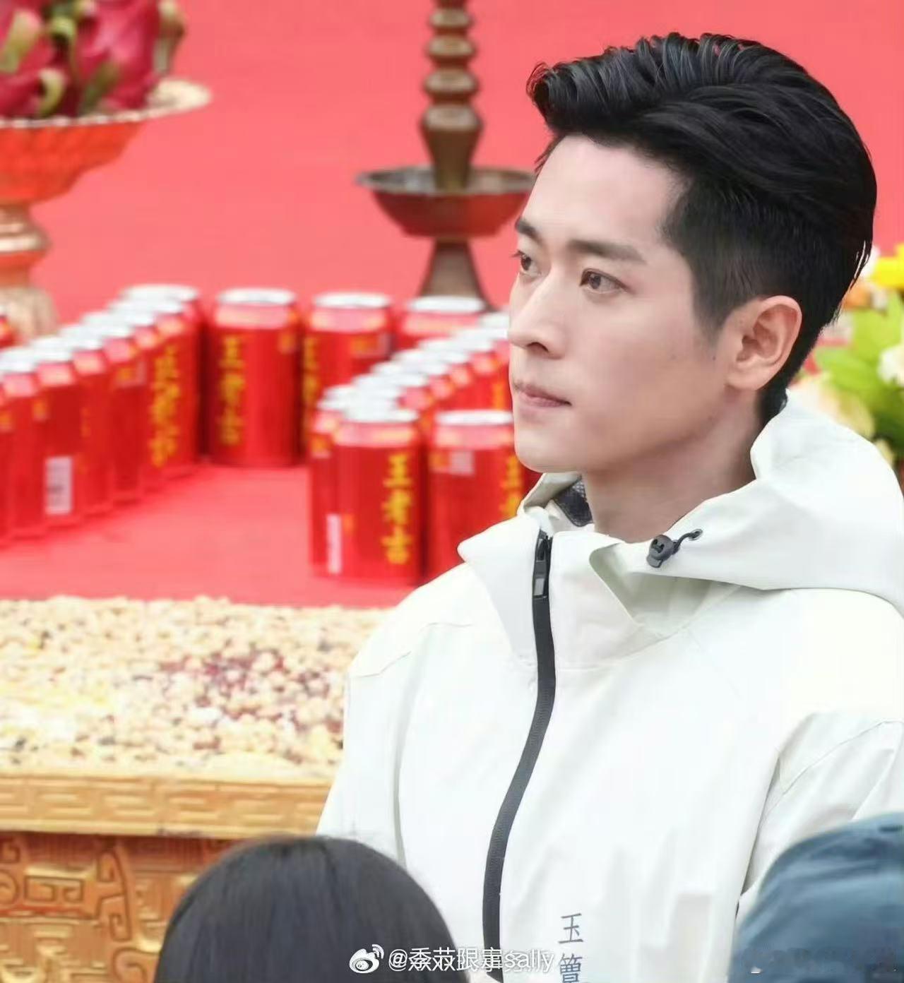 丞磊徐若晗玉簟秋开机生图丞磊徐若晗开机生图丞磊徐若晗开机生图，开机大吉，好好好 