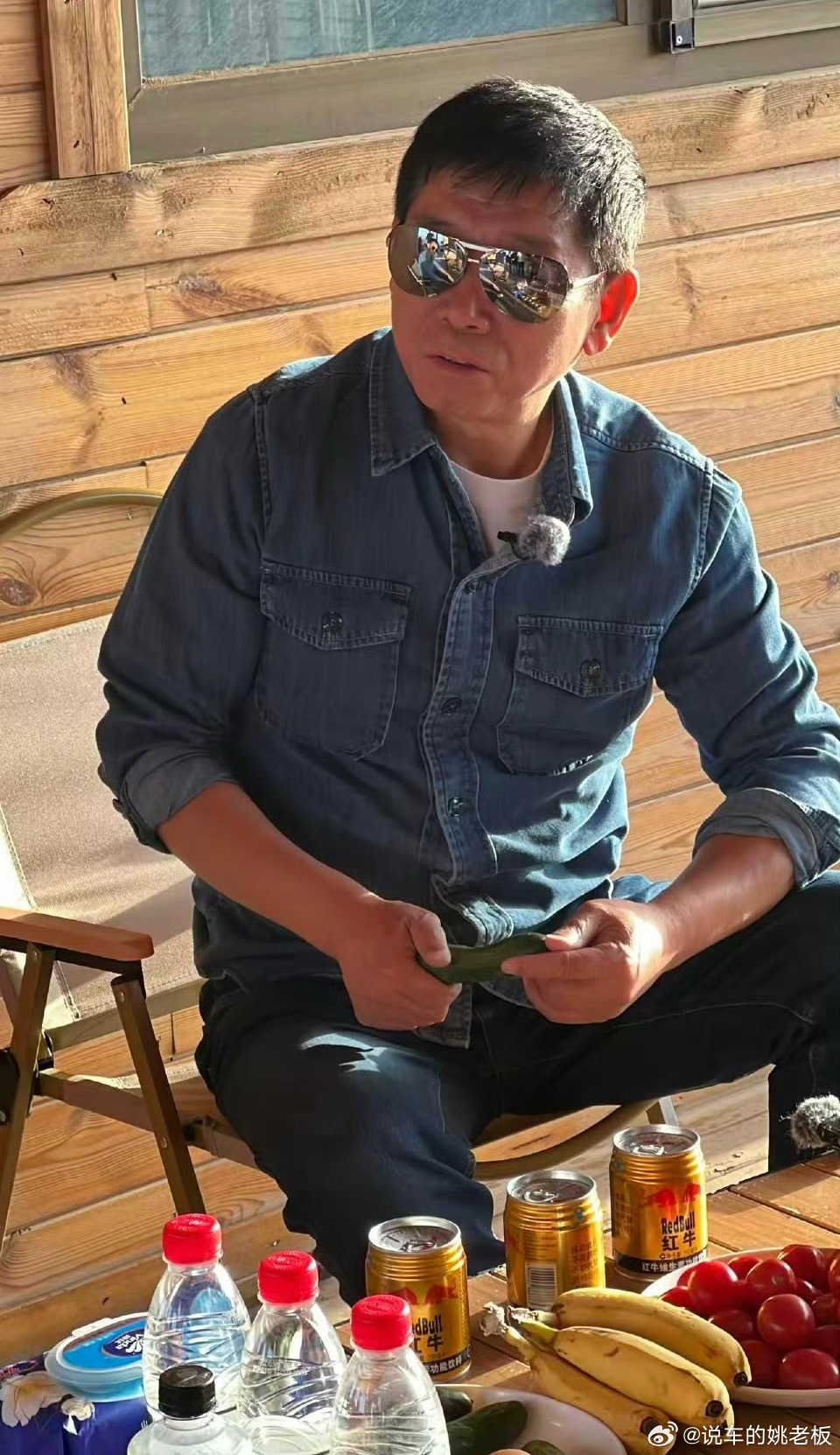 魏总已经在敦煌开始练车了希望我到他这个年纪还能保持 这种激进的精神状态！附带一句