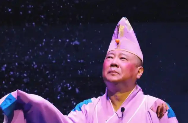 郭德纲改编红色经典曲目被立案调查 《弹起我心爱的土琵琶》不只是一首老歌，它承载着