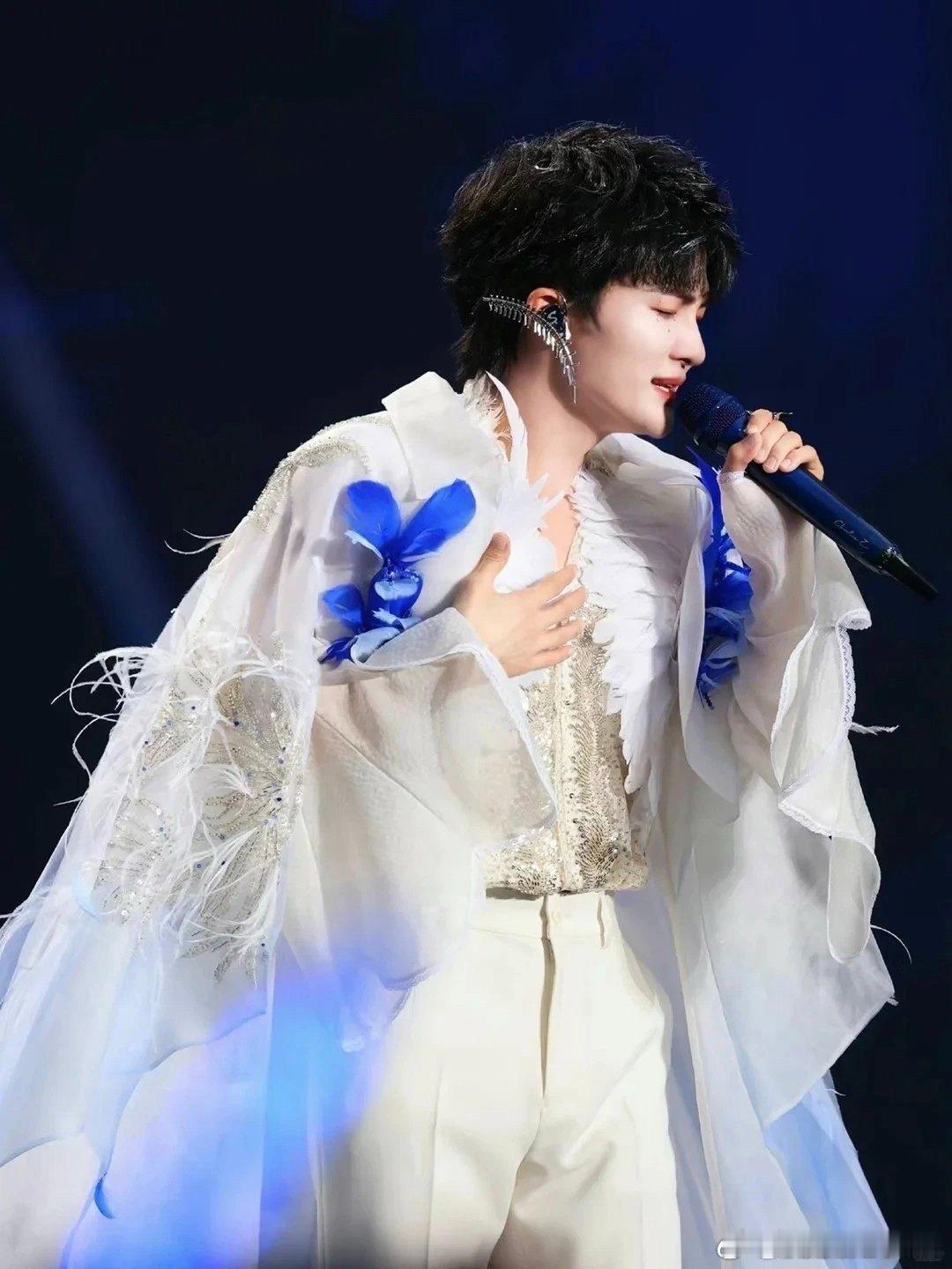 黄婷婷你别演了我害怕从平静到崩溃的转换就在一瞬间，这种爆发力不是每个演员都有的。