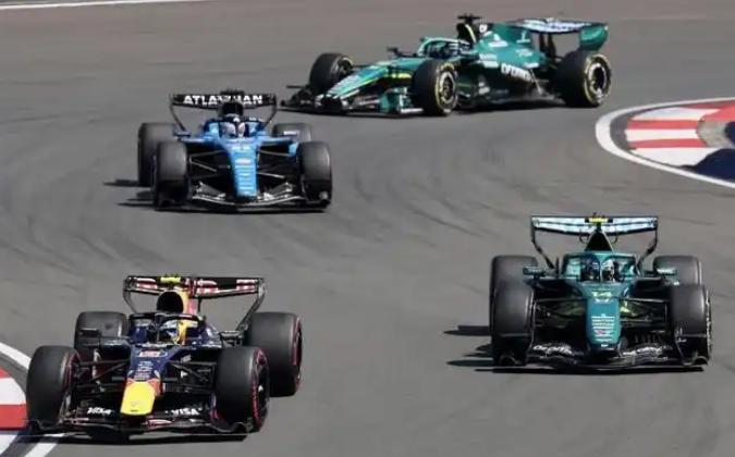 F1美国站传奇嘉宾亮相COTA：老面孔带来的情怀杀
美国站这些年经常会邀请一些退