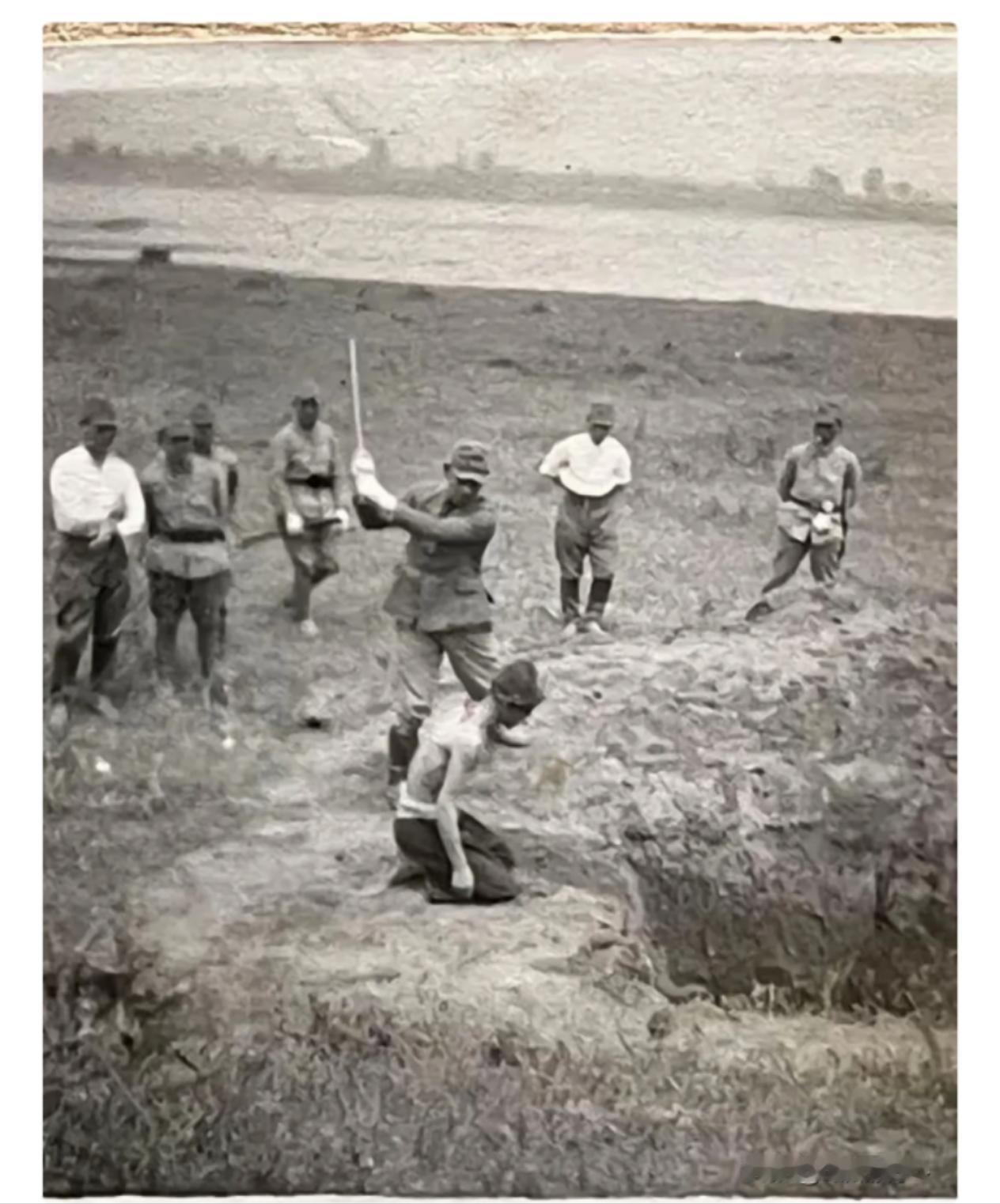 南京玄奘寺供奉战犯事件：历史不容亵渎，民族情感不容伤害
 
全世界人都知道，日本