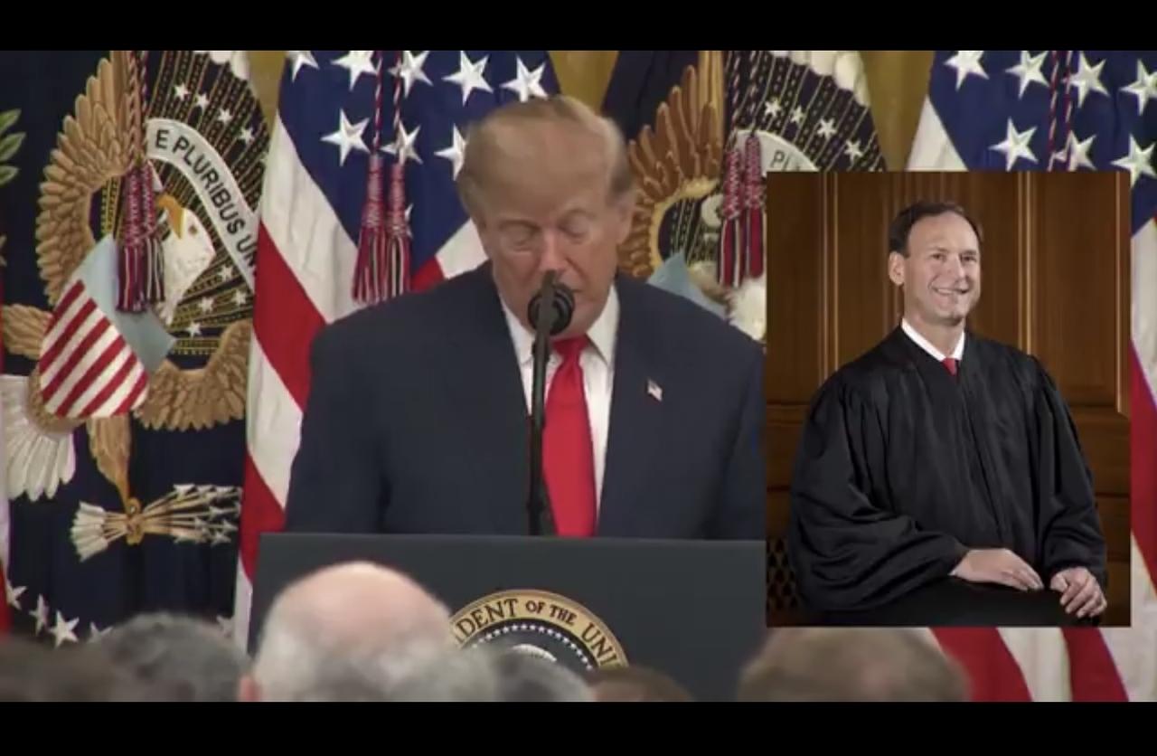 特朗普盛赞最高法院大法官萨姆·阿利托——一位意大利裔美国人 。

“我们有一位意