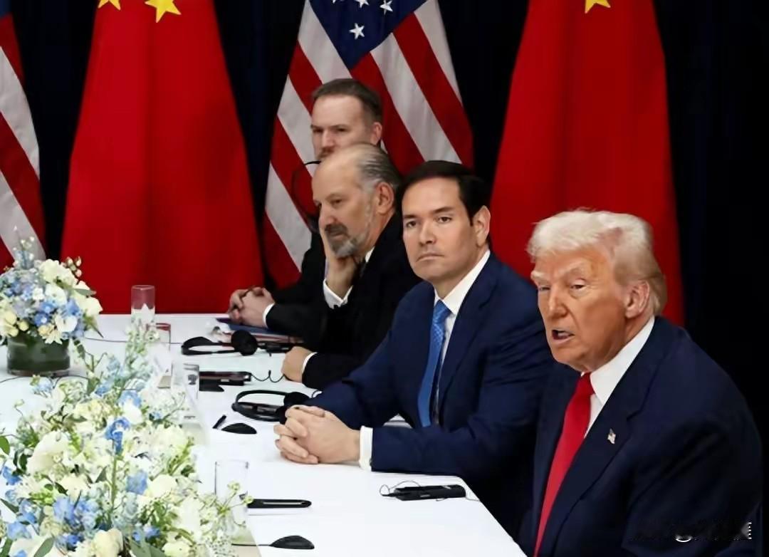 从10月30日中美会晤之日起，全球进入一个新的秩序，那就是以中美两国为基石的全球