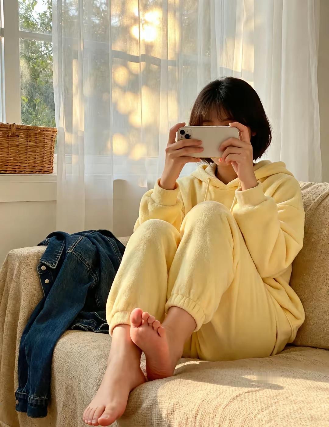 精致的小手和小脚丫