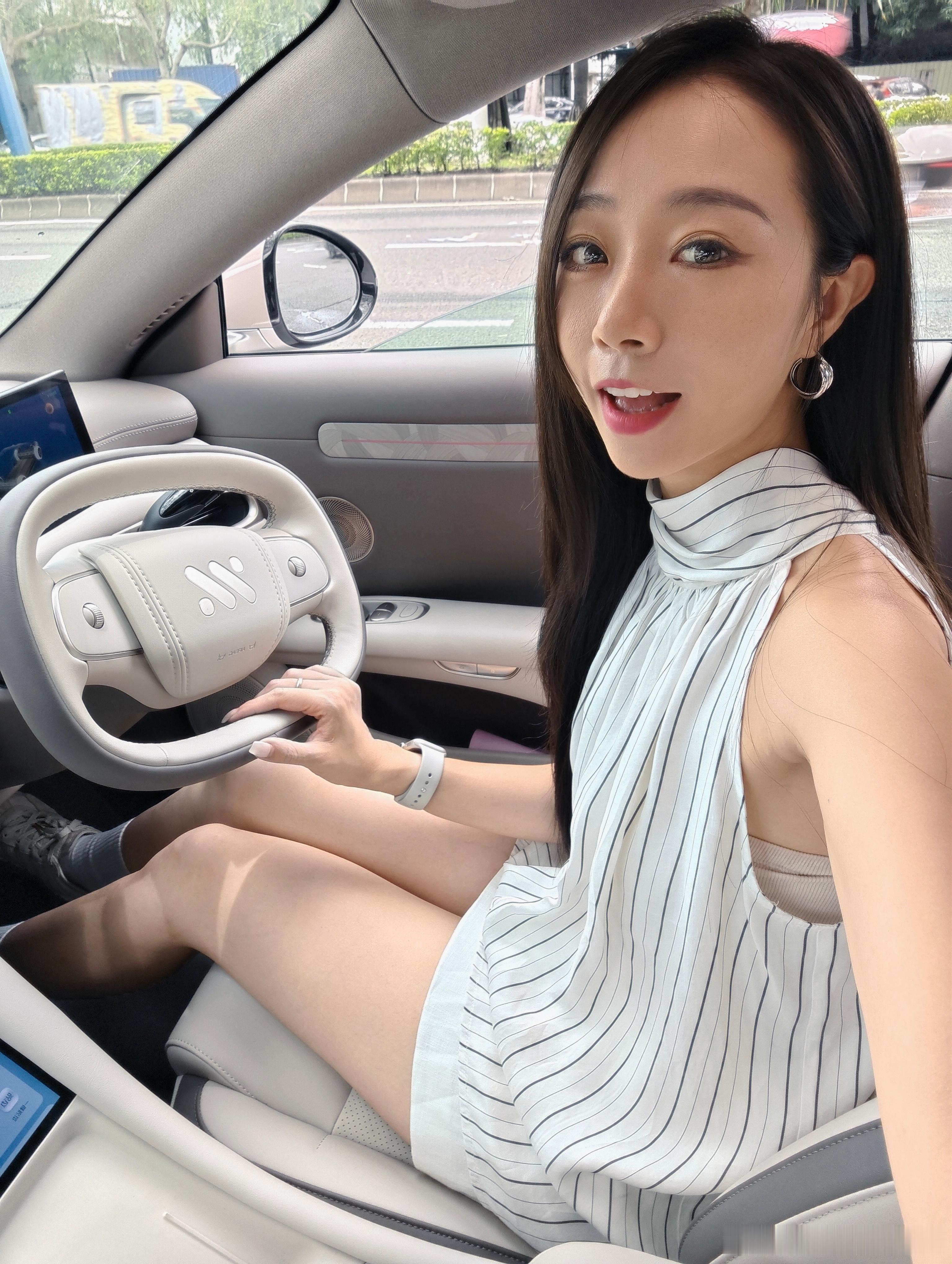智己LS6增程！狠狠期待！姐妹们！我发现宝藏SUV啦！噔噔～智己LS6增程版！之