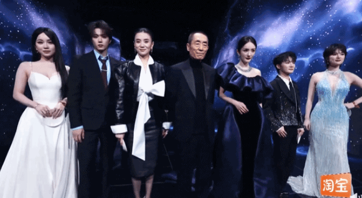 张艺谋把周深夸红温了 论如何让周深从淡定秒变“红温”模式？答案：请张艺谋导演夸一