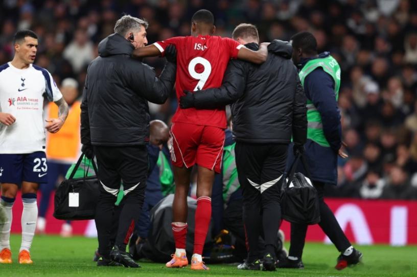 前瑞典国脚施瓦茨本周接受媒体采访时，谈到了利物浦前锋伊萨克，他认为伊萨克的核心问