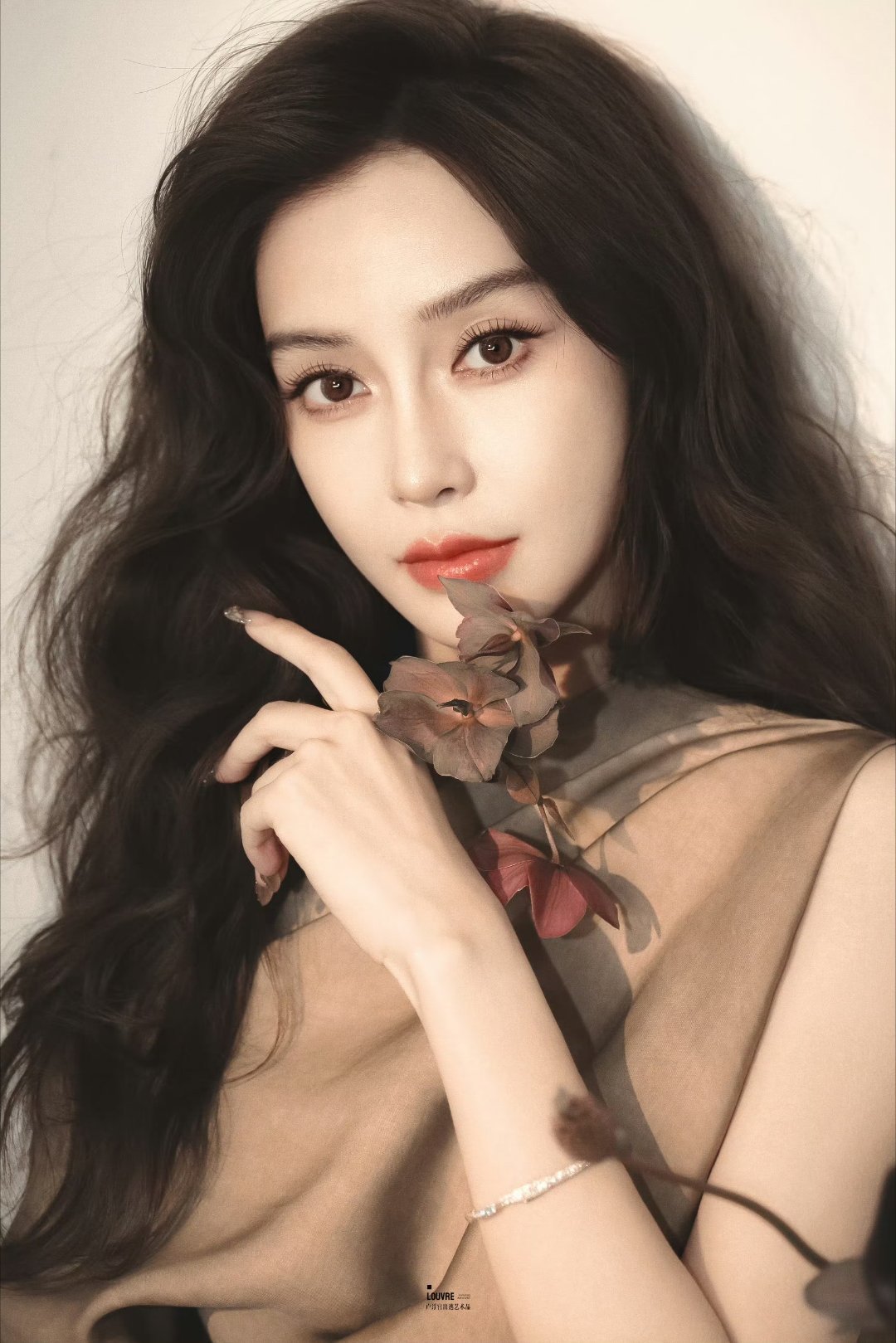 韩安冉想照着Angelababy整鼻神的妈生脸就是美得如此轻松没有人不想下辈子长