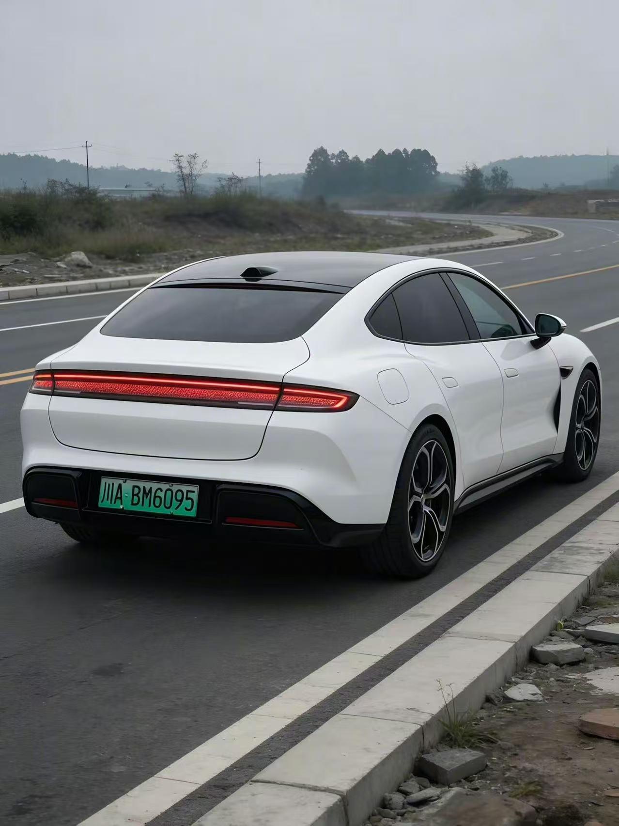 现在Ai真牛尚界轿跑新车z7官宣