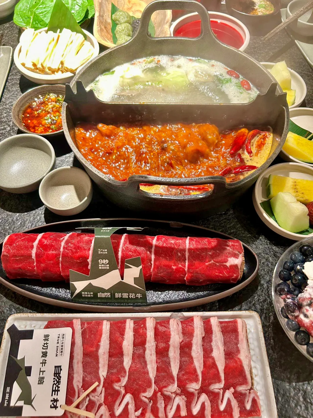 这家火锅店还是太领先辣！👍