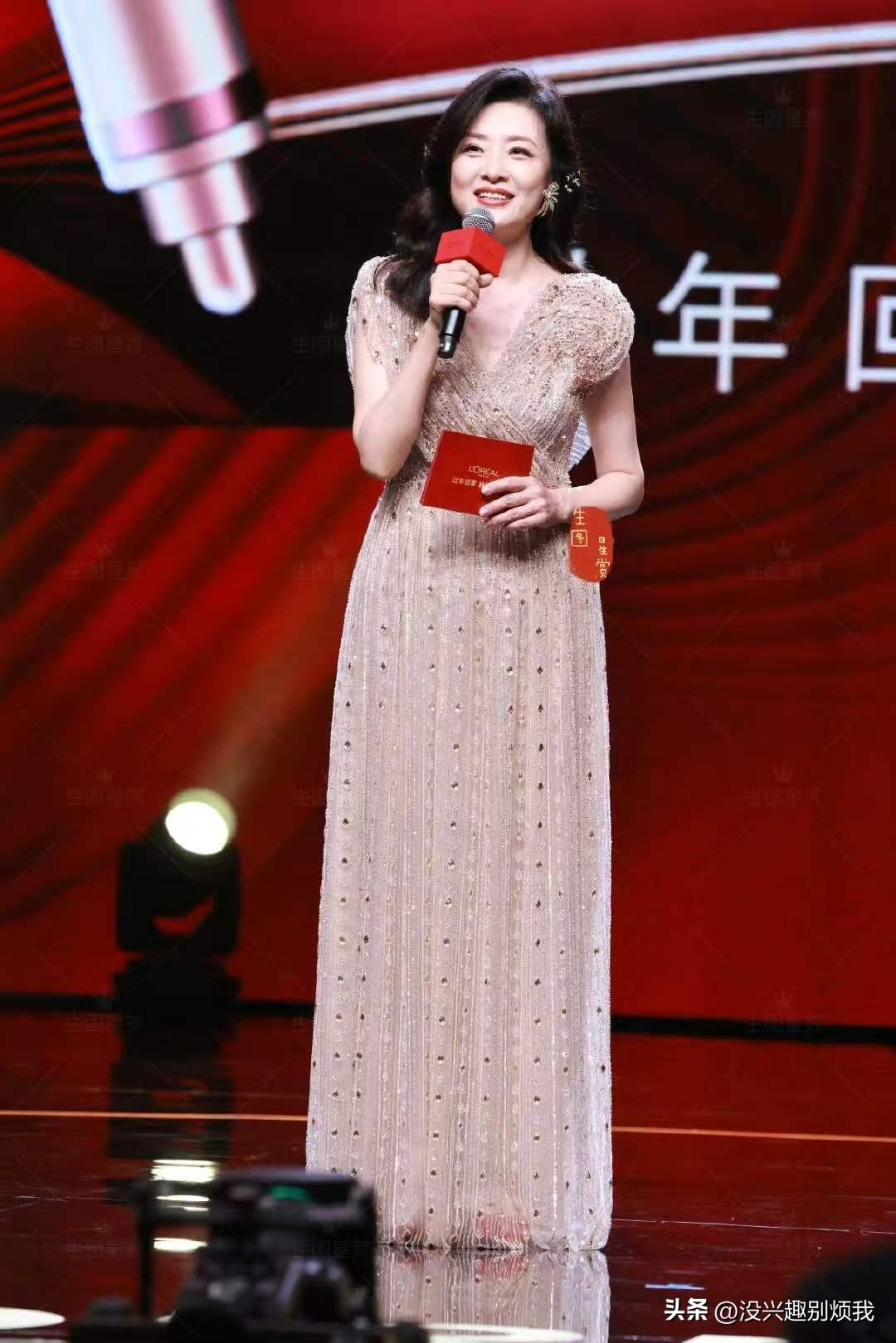 周涛巴黎欧莱雅春晚原相机下的神颜