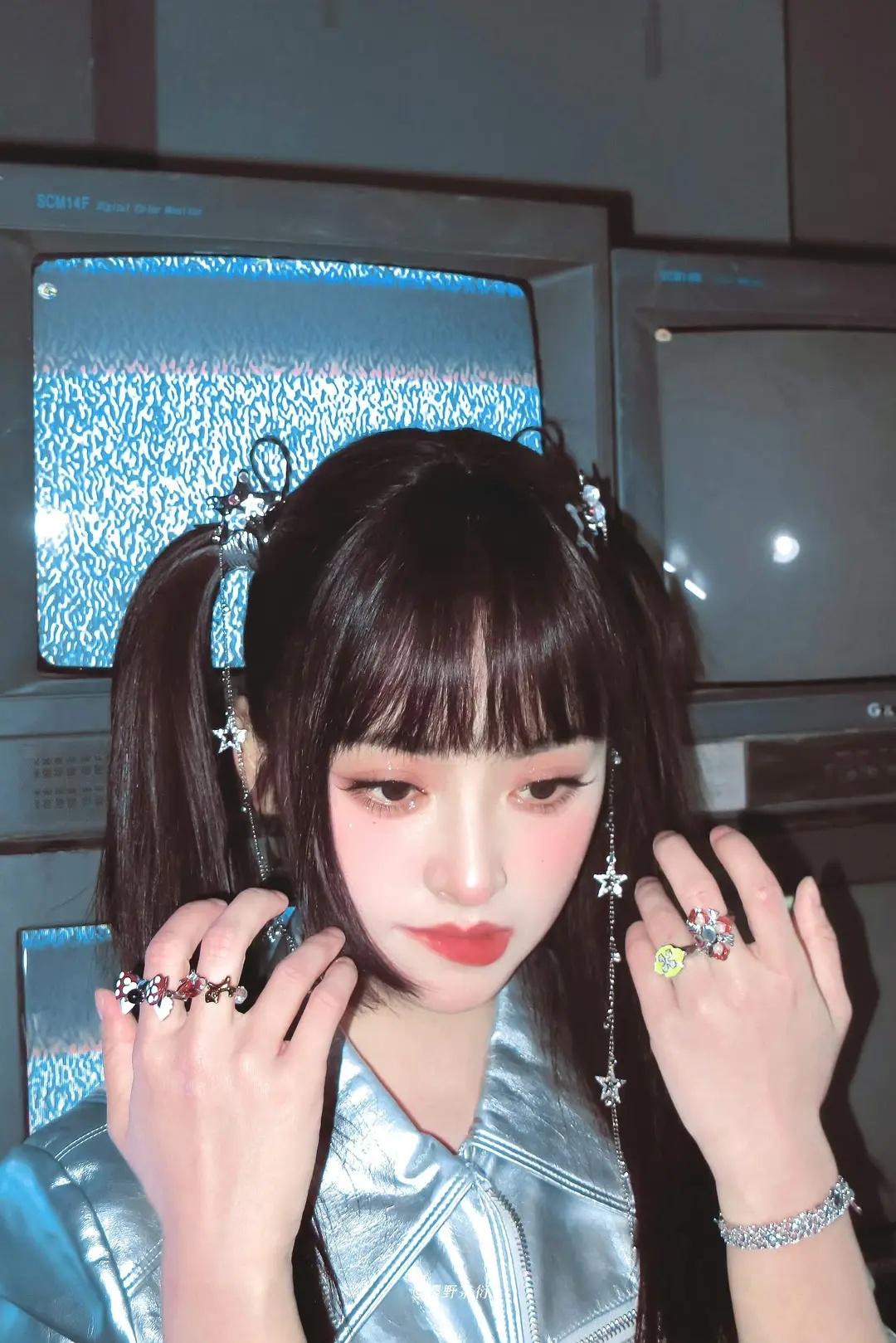 这不会是沈月吧？大家来看看 