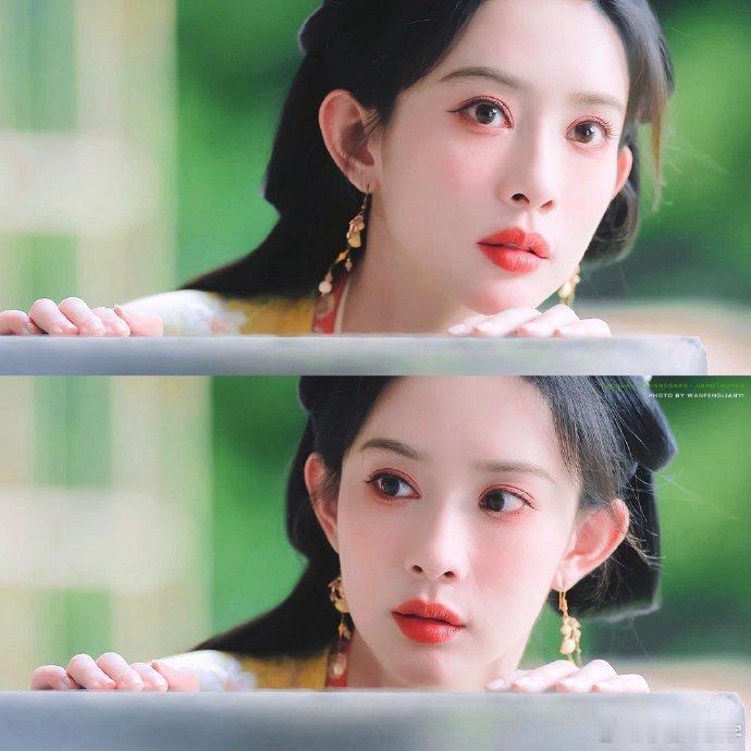 孟子义绝美演绎，姜桃花与孟蓁蓁同病相怜。那深情拥抱，似穿透黑暗的光，是彼此最温柔