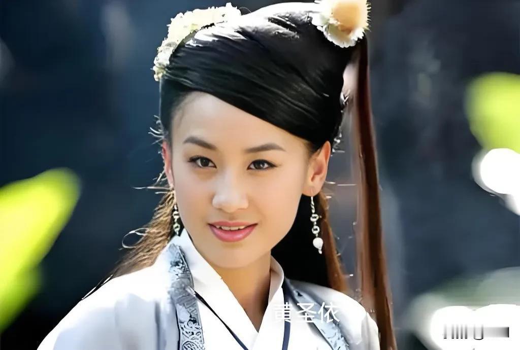 同样是演“碧血剑”，黄圣依的温青青，孙菲菲的阿九，马苏的安小慧，这三位美人，谁长