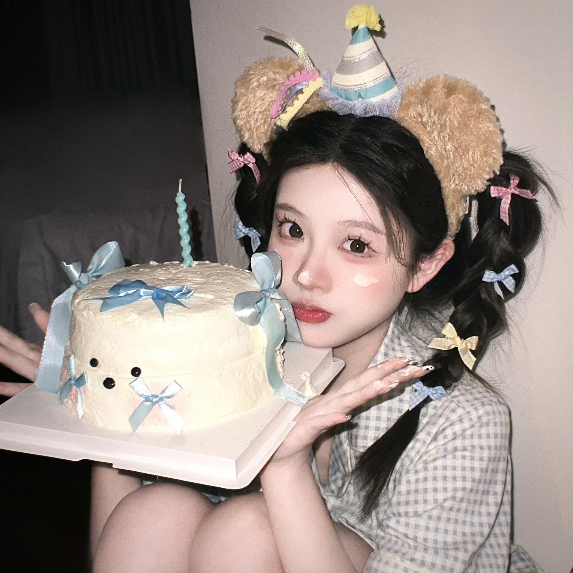 ˗ˋˏ🎂ˎˊ˗ ʜʙᴅ ᴛᴏ ᴍᴇ。