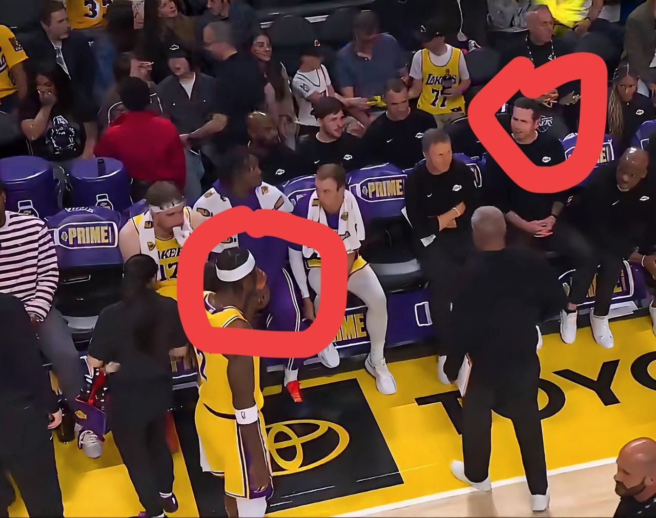 这场矛盾背后暴露了雷迪克什么问题？
范德比尔特与雷迪克比赛中的公开冲突，再次让雷