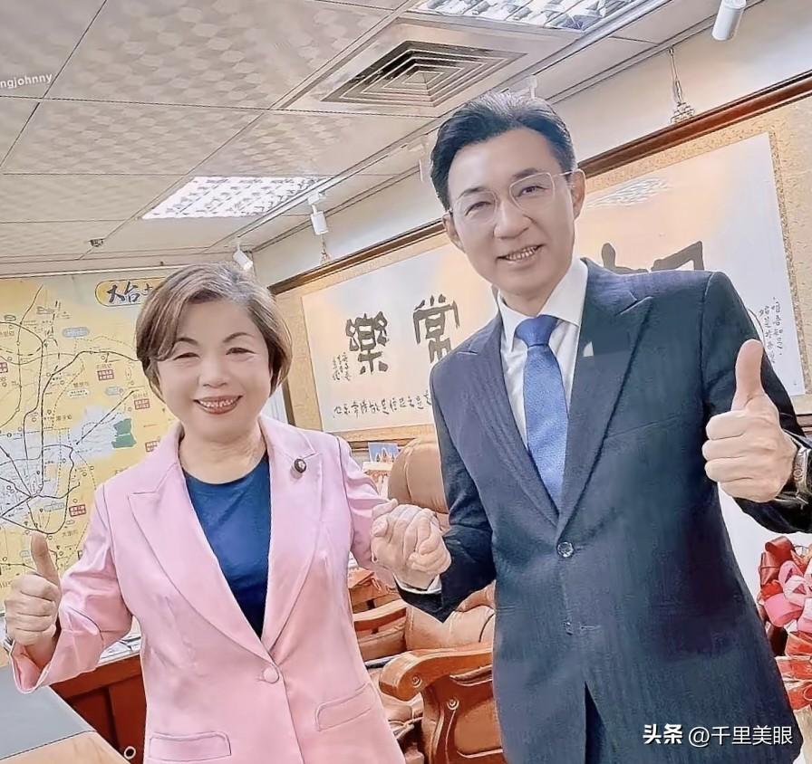 今日，赢得国民党台中市长初选的江启臣专程前往拜会请益杨琼璎，昨日杨琼璎也公开表态