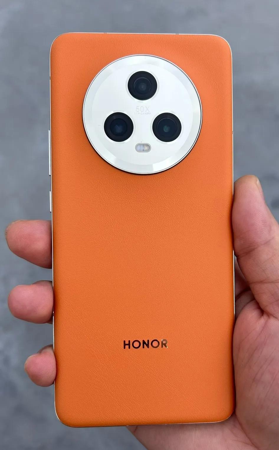 直接跳水一千多，荣耀这高端机有点凶啊[笑哭]现在Magic5 Pro的价格已经跳