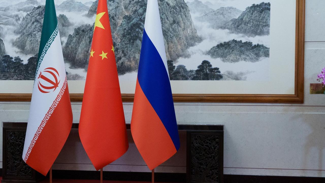 伊朗与俄罗斯和中国就众多事务保持联系

俄罗斯卫星通讯社 2026年5月4日, 