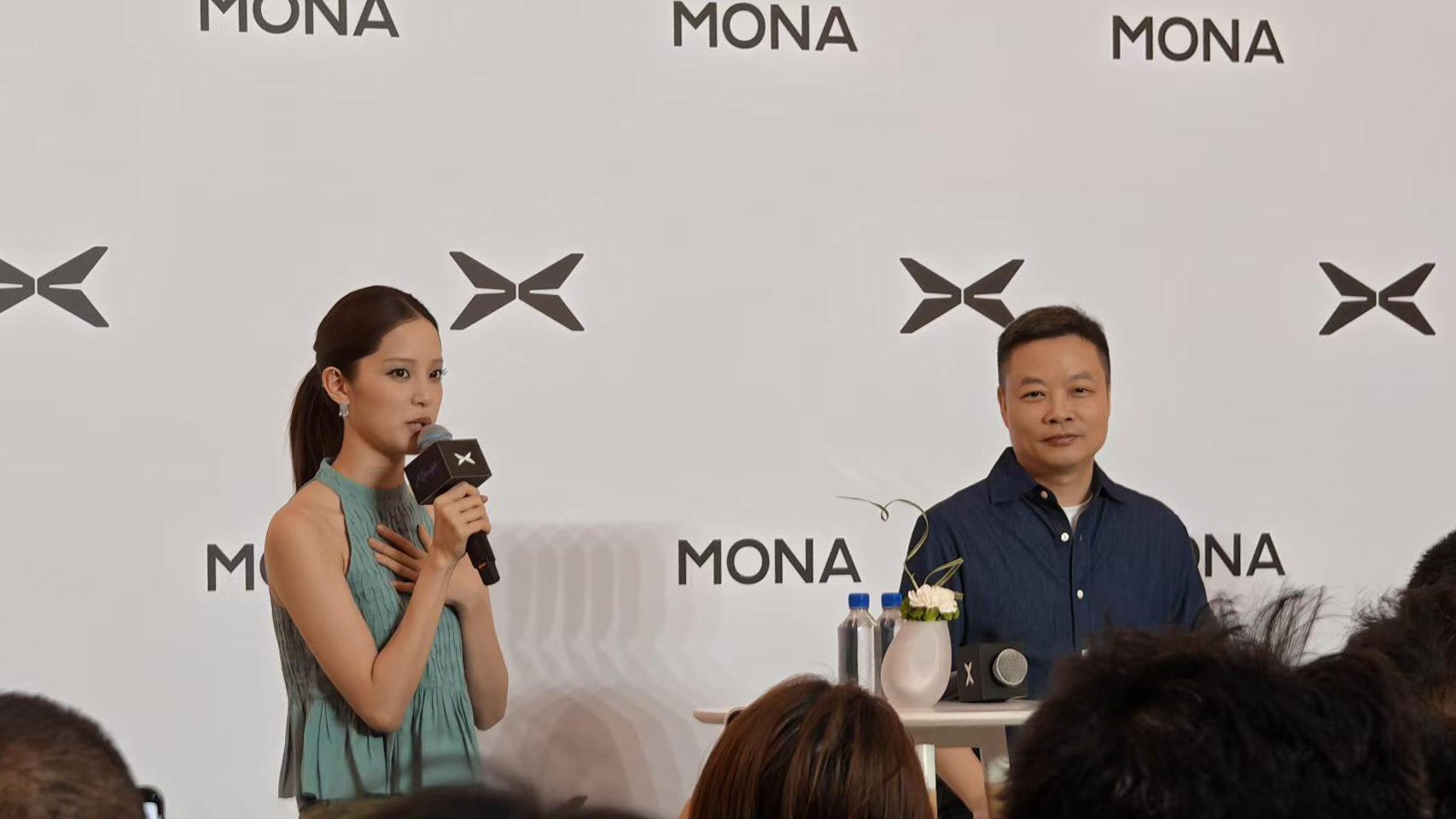 以下今晚小鹏 MONA L03 群访的快速整理（部分）：1、提到小鹏 GX 已经
