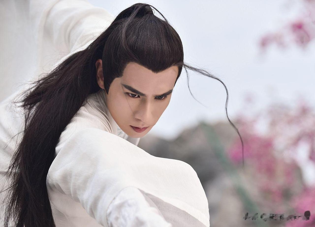 《多情剑客无情剑》九大高手排名，荆无命上榜，天机老人排第三
《多情剑客无情剑》中