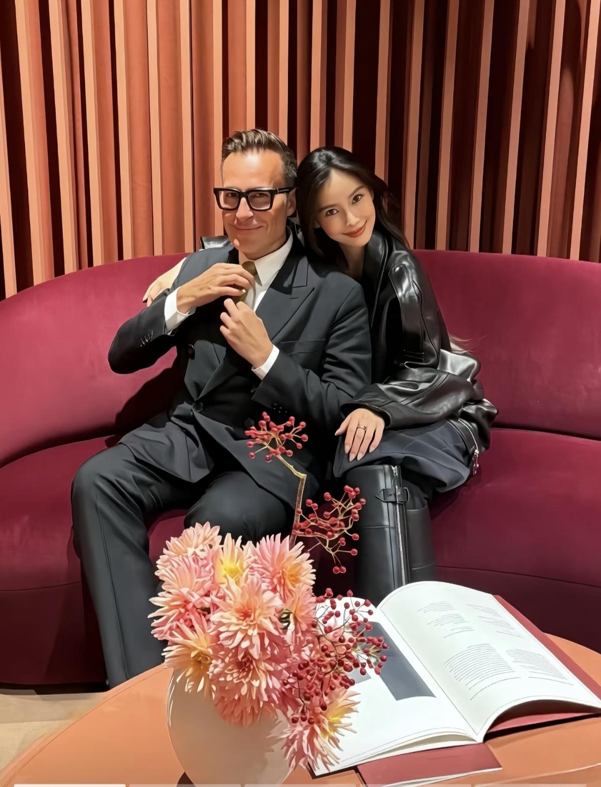 杨颖离开了黄晓明，她靠自己也能混的风生水起。